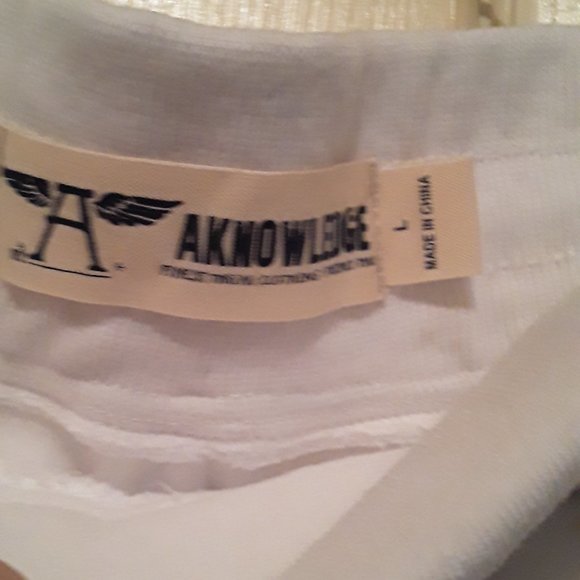 Aknowledge Womens White pull up shorts size L NWT - Picture 6 of 10